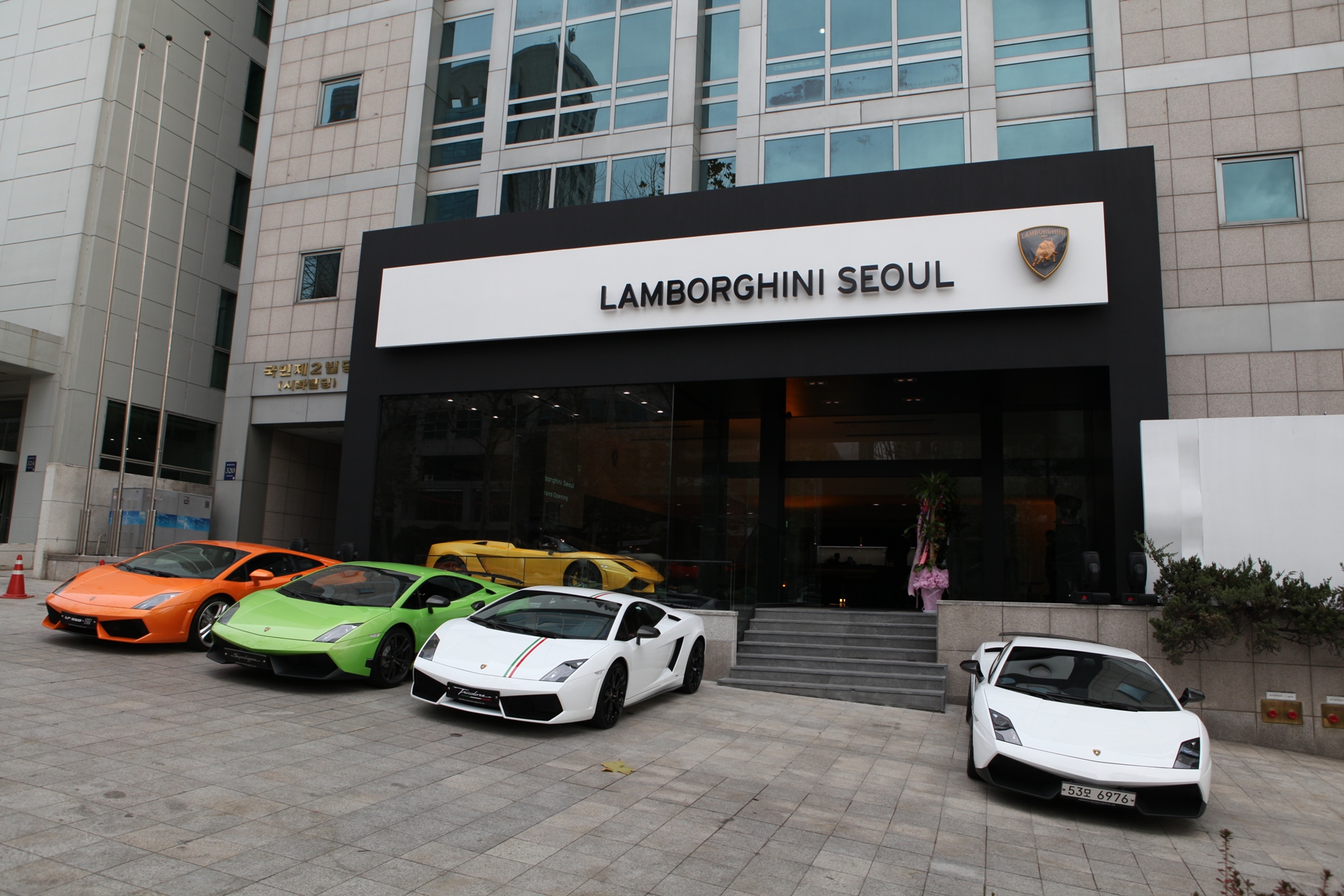 Lamborghini continues Asia expansion - MyDrive Media
